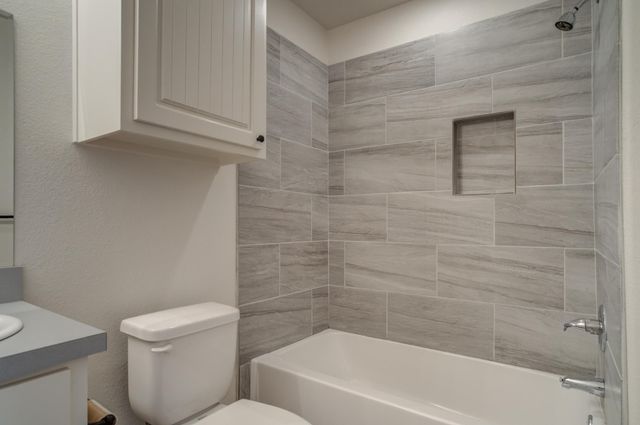 2102 17th Street, Lubbock, TX 79401