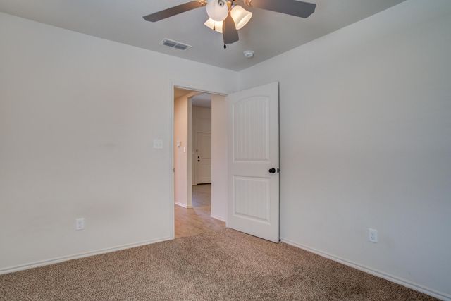 2102 17th Street, Lubbock, TX 79401