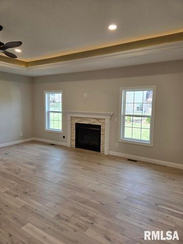 11227 N STONE CREEK Drive, Dunlap, IL 61525