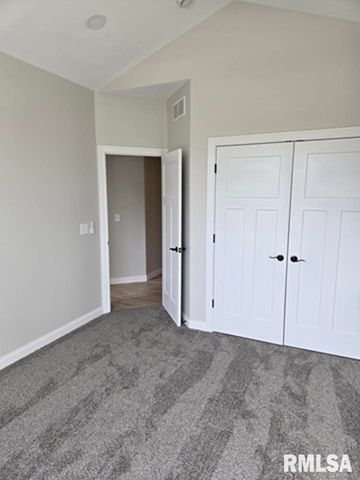 11227 N STONE CREEK Drive, Dunlap, IL 61525