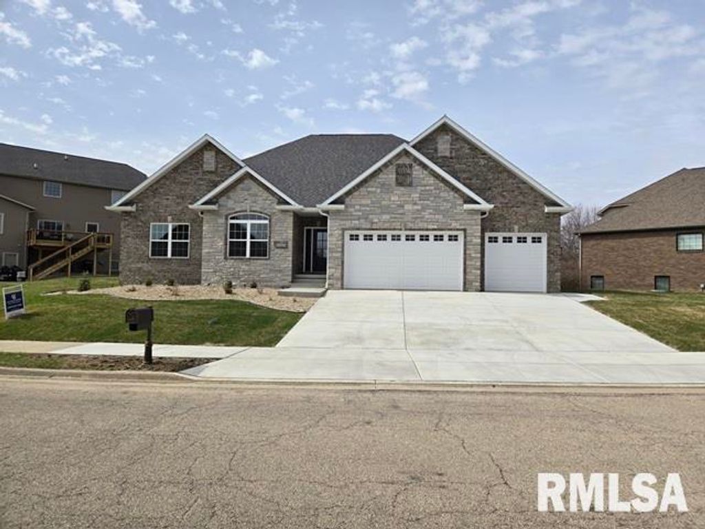 11227 N STONE CREEK Drive, Dunlap, IL 61525