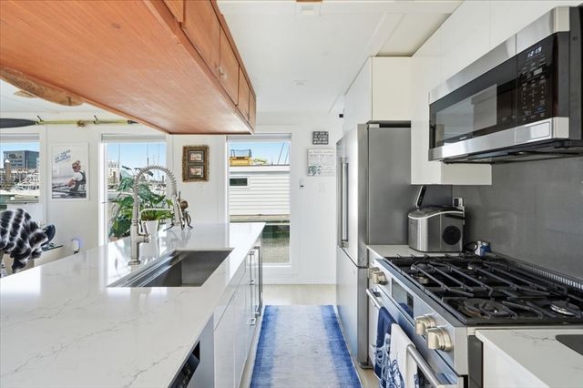 1 Pier 8 13th St B28, Boston, MA 02129