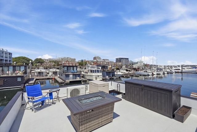 1 Pier 8 13th St B28, Boston, MA 02129