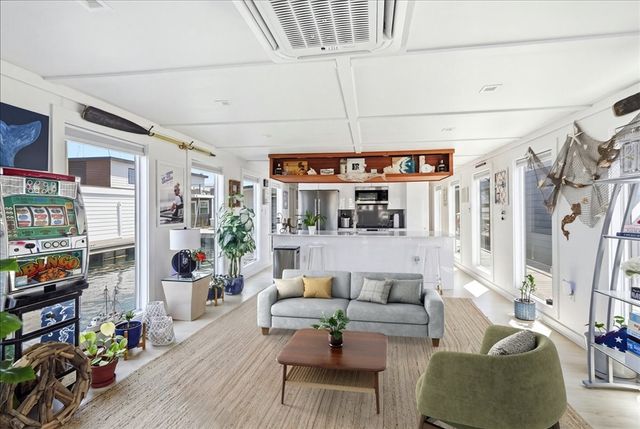 1 Pier 8 13th St B28, Boston, MA 02129