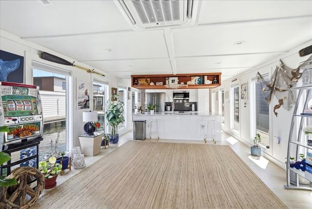 1 Pier 8 13th St B28, Boston, MA 02129