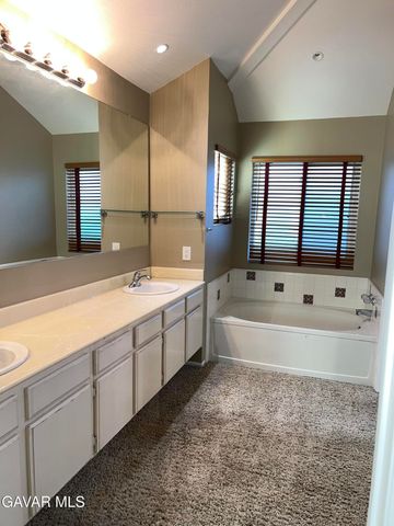 359 W Pagosa Court, Palmdale, CA 93551