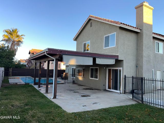 359 W Pagosa Court, Palmdale, CA 93551