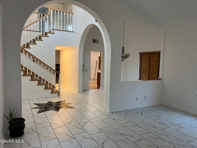 359 W Pagosa Court, Palmdale, CA 93551