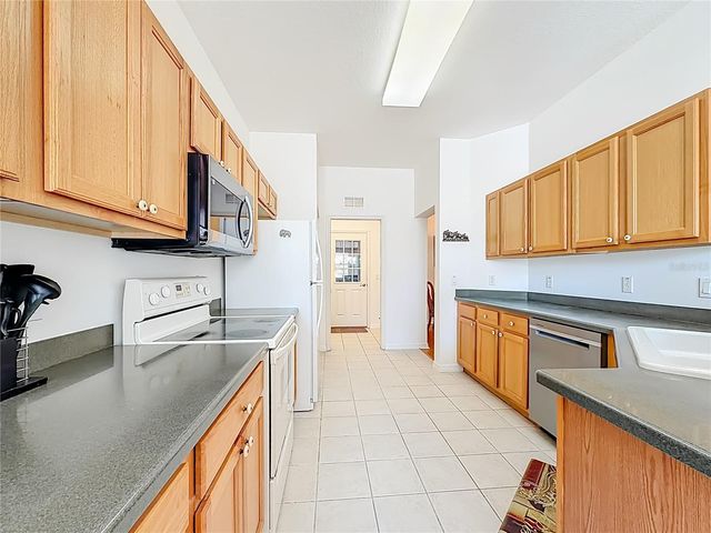 9746 SW 89TH LOOP, Ocala, FL 34481