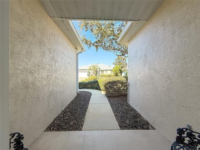 9746 SW 89TH LOOP, Ocala, FL 34481