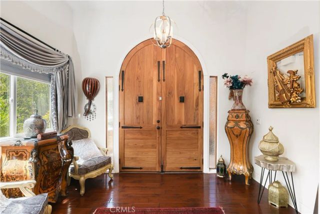 370 S Yorkshire, Anaheim, CA 92808
