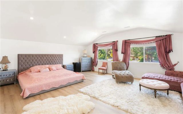370 S Yorkshire, Anaheim, CA 92808