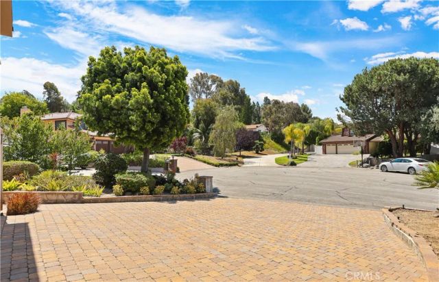 370 S Yorkshire, Anaheim, CA 92808