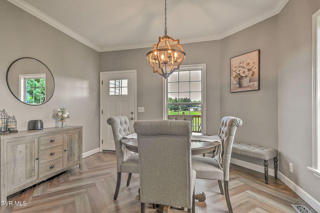 15519 Lee Highway, Bristol, VA 24202