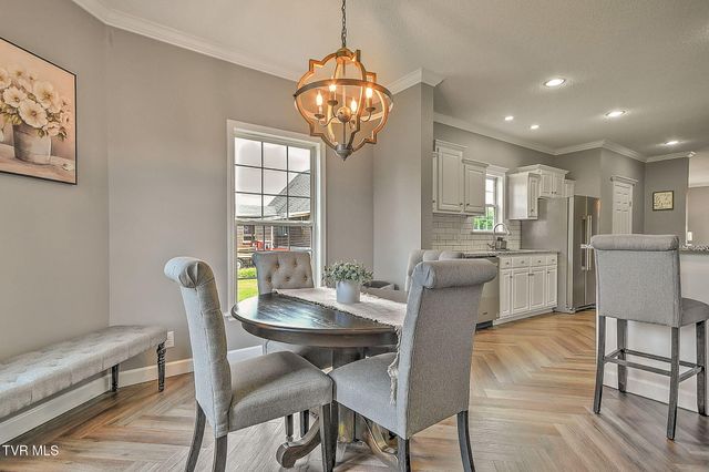 15519 Lee Highway, Bristol, VA 24202