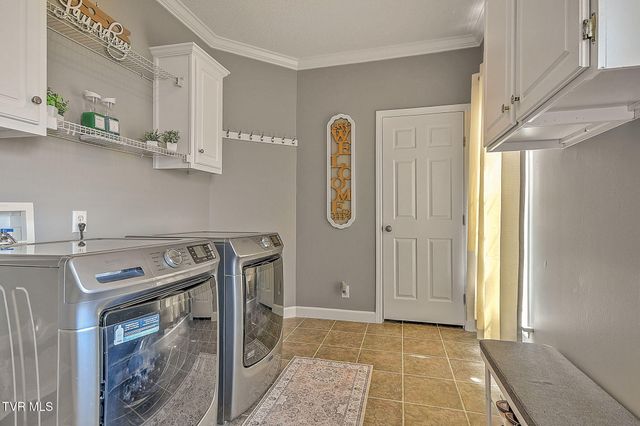 15519 Lee Highway, Bristol, VA 24202