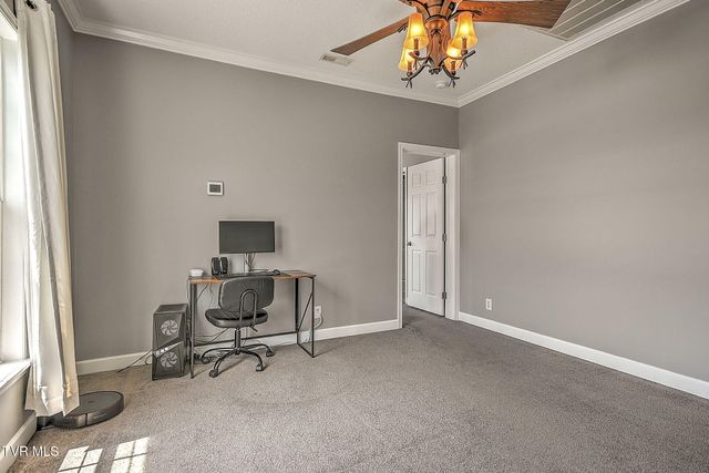 15519 Lee Highway, Bristol, VA 24202
