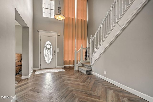 15519 Lee Highway, Bristol, VA 24202