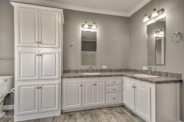 15519 Lee Highway, Bristol, VA 24202