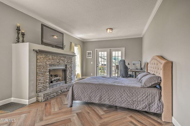 15519 Lee Highway, Bristol, VA 24202