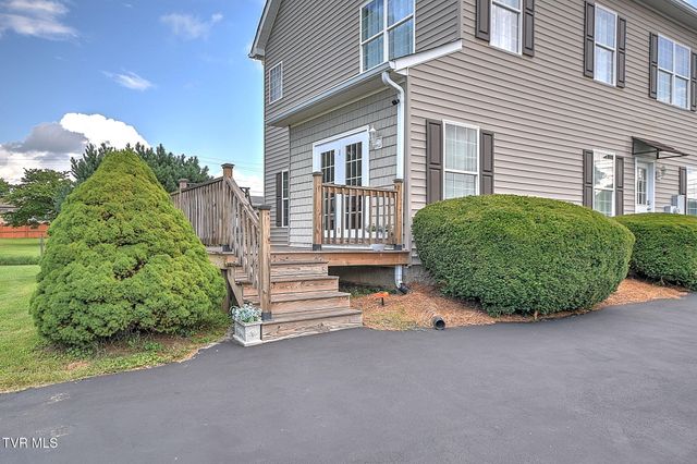15519 Lee Highway, Bristol, VA 24202