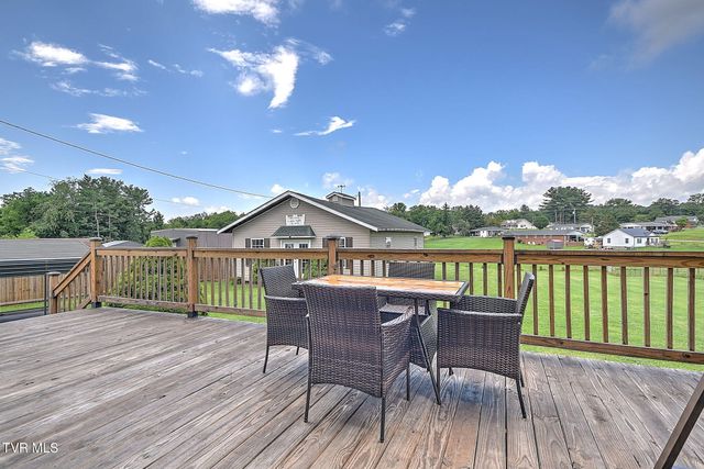 15519 Lee Highway, Bristol, VA 24202