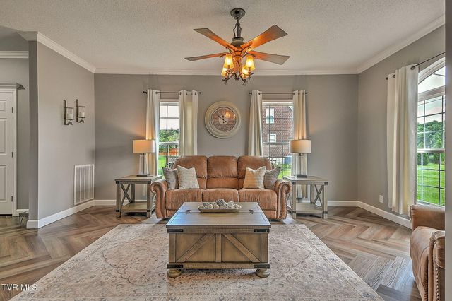 15519 Lee Highway, Bristol, VA 24202