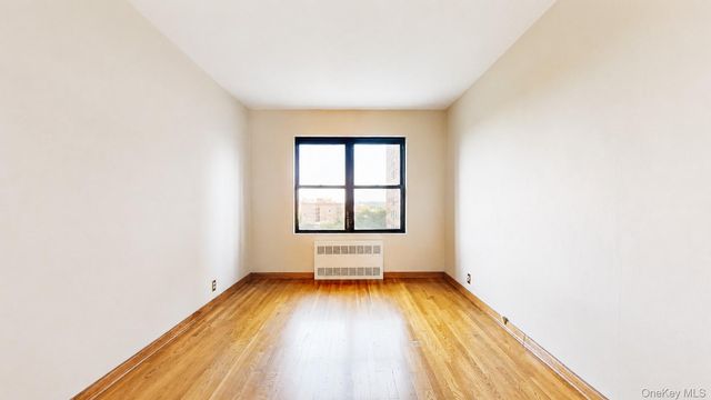 99-05 63rd Dr 7K, Rego Park, NY 11374