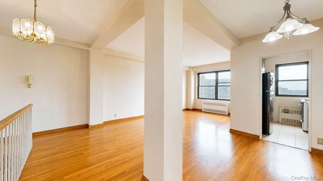 99-05 63rd Dr 7K, Rego Park, NY 11374