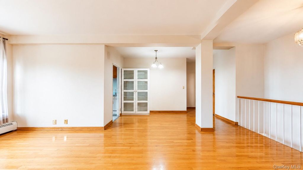 99-05 63rd Dr 7K, Rego Park, NY 11374 — photo 3