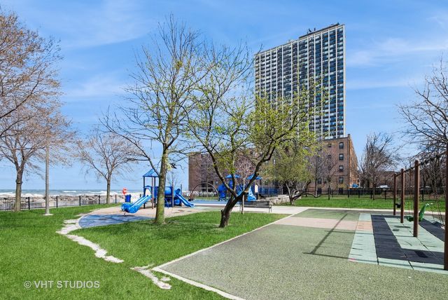 7337 S South Shore Drive 1420, Chicago, IL 60649