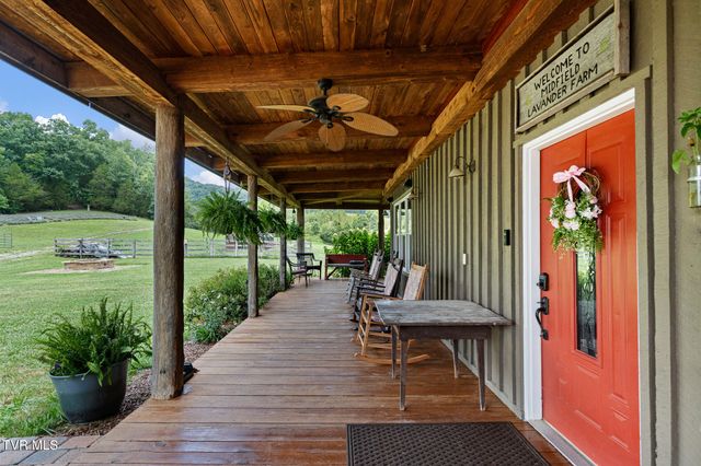 1871 Goodman Loop, Bulls Gap, TN 37711