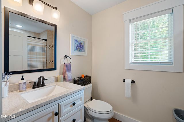 1871 Goodman Loop, Bulls Gap, TN 37711