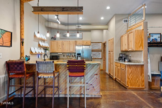 1871 Goodman Loop, Bulls Gap, TN 37711
