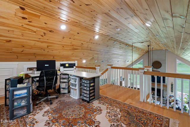 1871 Goodman Loop, Bulls Gap, TN 37711