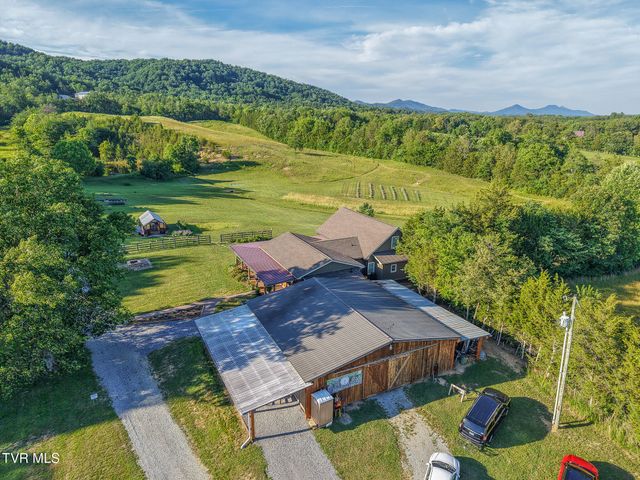 1871 Goodman Loop, Bulls Gap, TN 37711