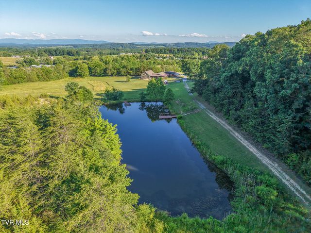 1871 Goodman Loop, Bulls Gap, TN 37711