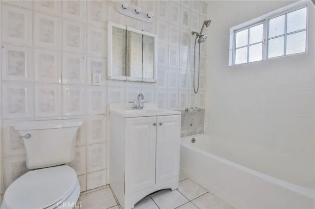 1504 Attridge Avenue, Los Angeles, CA 90063