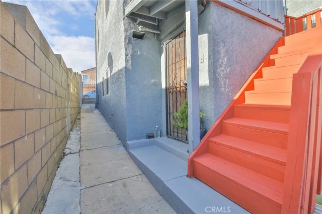 1504 Attridge Avenue, Los Angeles, CA 90063