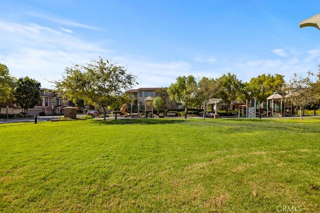 297 Tustin Field, Tustin, CA 92782