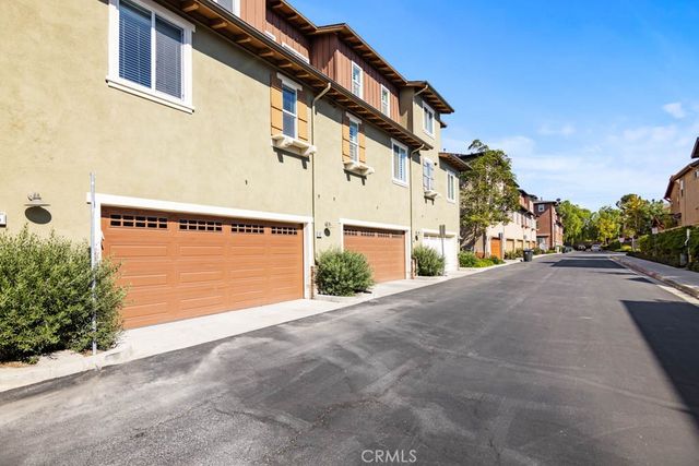 297 Tustin Field, Tustin, CA 92782
