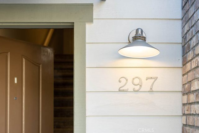 297 Tustin Field, Tustin, CA 92782