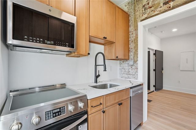 3329 Liberty Ave, Lawrenceville, PA 15201