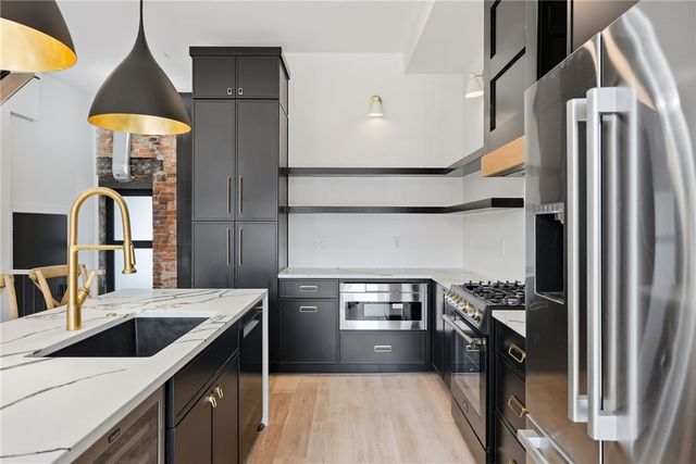 3329 Liberty Ave, Lawrenceville, PA 15201