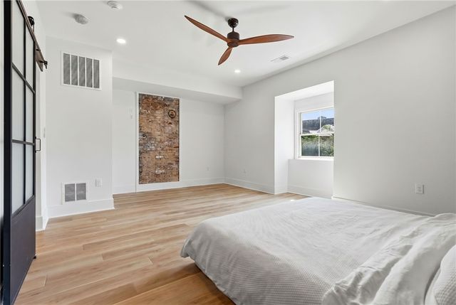 3329 Liberty Ave, Lawrenceville, PA 15201