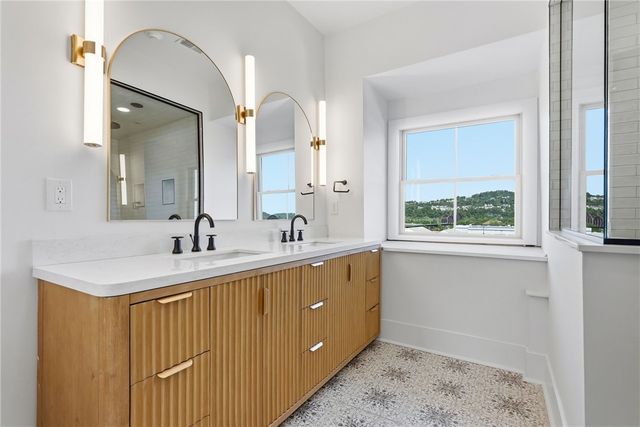 3329 Liberty Ave, Lawrenceville, PA 15201