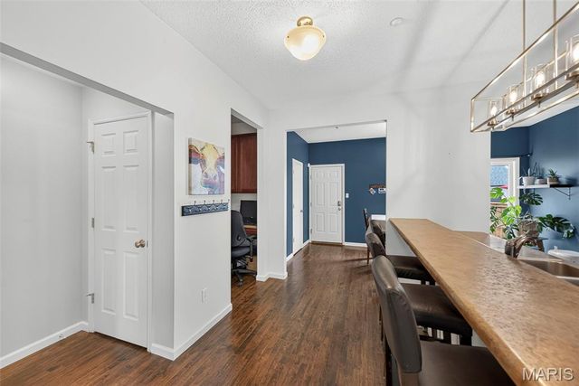 3201 S Civic Green Way, St Charles, MO 63301