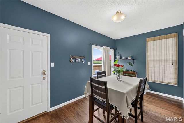 3201 S Civic Green Way, St Charles, MO 63301