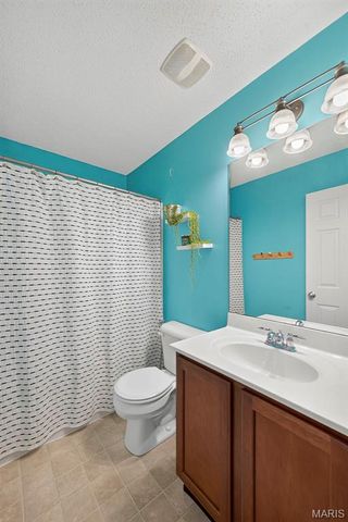 3201 S Civic Green Way, St Charles, MO 63301