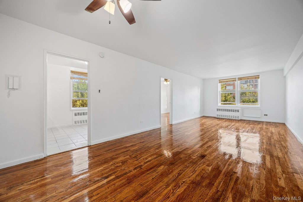 63-11 Queens Boulevard D3, Woodside, NY 11377 — photo 2